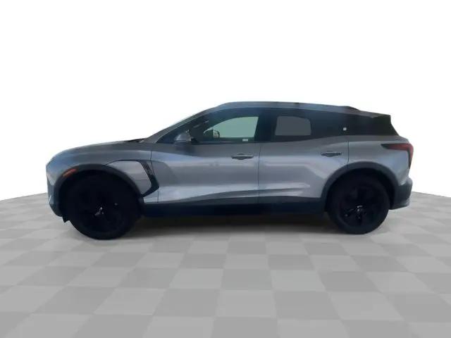 2025 Chevrolet V Blazer RWD LT
