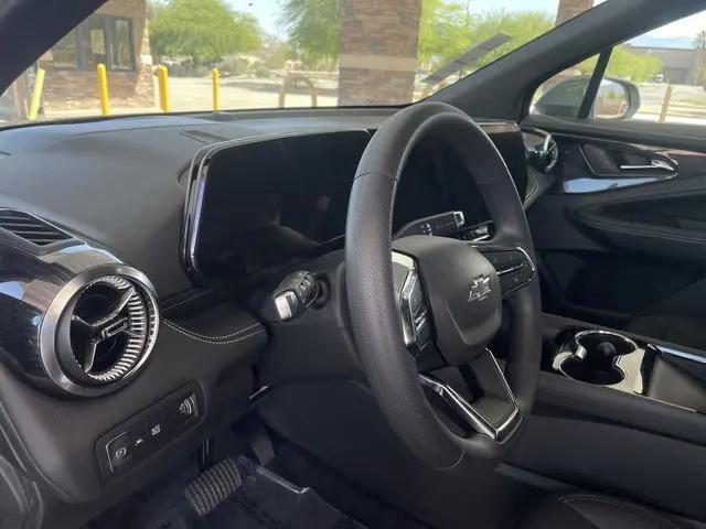 2025 Chevrolet V Blazer RWD LT