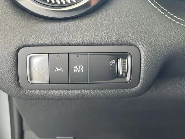 2025 Chevrolet V Blazer RWD LT