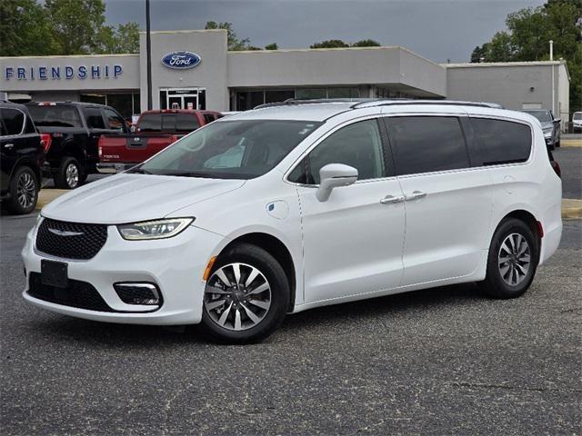 2021 Chrysler Pacifica Hybrid Touring L 2021 Chrysler Pacifica Hybrid Touring L