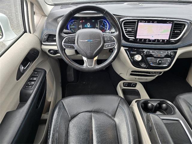 2021 Chrysler Pacifica Hybrid Touring L 2021 Chrysler Pacifica Hybrid Touring L