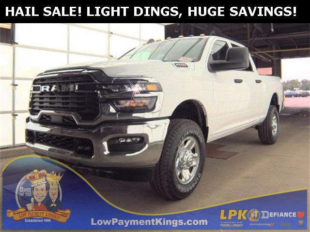 2025 RAM 2500 Tradesman Crew Cab 4x4 64 Box