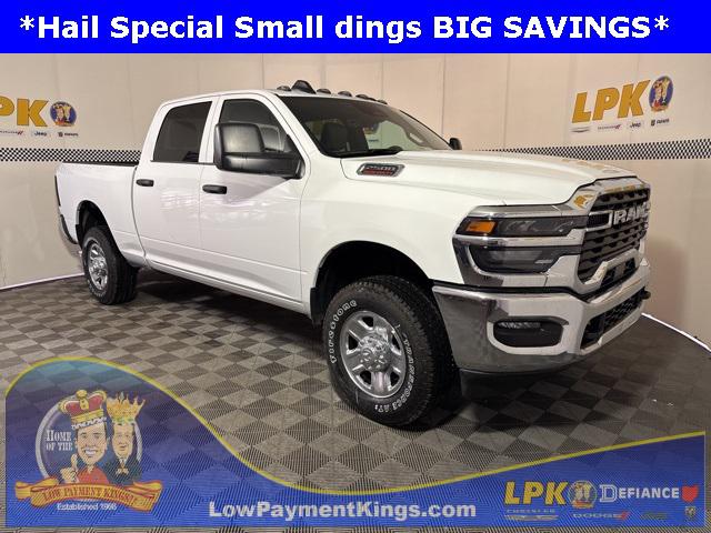 2025 RAM 2500 Tradesman Crew Cab 4x4 64 Box