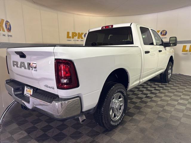 2025 RAM 2500 Tradesman Crew Cab 4x4 64 Box