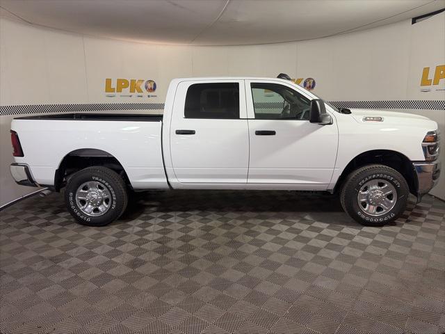 2025 RAM 2500 Tradesman Crew Cab 4x4 64 Box
