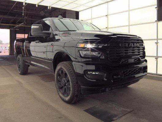 2025 RAM 2500 Big Horn Crew Cab 4x4 64 Box