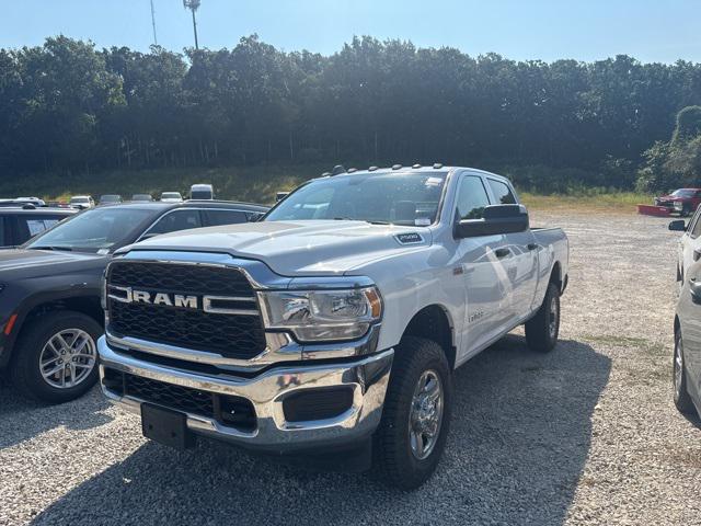 2020 RAM 2500 Tradesman Crew Cab 4X4 64 Box