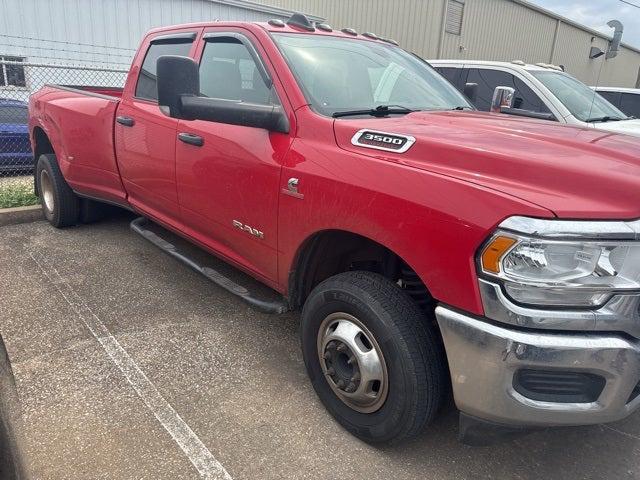 2022 RAM 3500 Tradesman Crew Cab 4x4 8 Box 2022 RAM 3500 Tradesman Crew Cab 4x4 8 Box