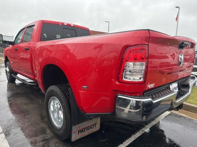 2022 RAM 3500 Tradesman Crew Cab 4x4 8 Box 2022 RAM 3500 Tradesman Crew Cab 4x4 8 Box