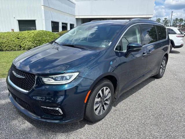 2021 Chrysler Pacifica Hybrid Touring L