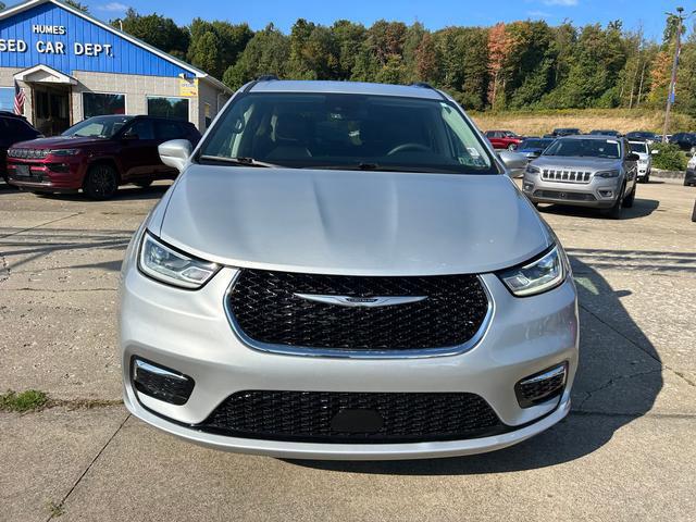 2022 Chrysler Pacifica Touring L AWD