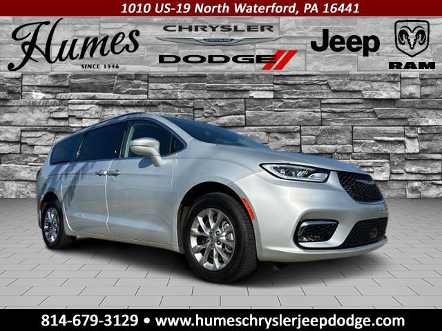 2022 Chrysler Pacifica Touring L AWD