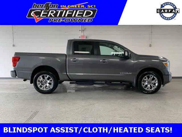 2024 Nissan TITAN Crew Cab SV 4x4