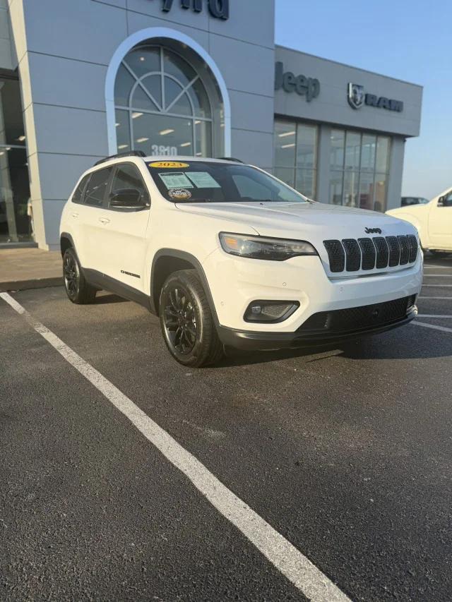 2023 Jeep Cherokee Altitude Lux 4x4 2023 Jeep Cherokee Altitude Lux 4x4
