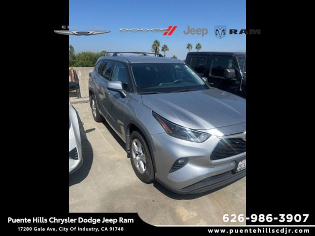 2022 Toyota Highlander LE 2022 Toyota Highlander LE