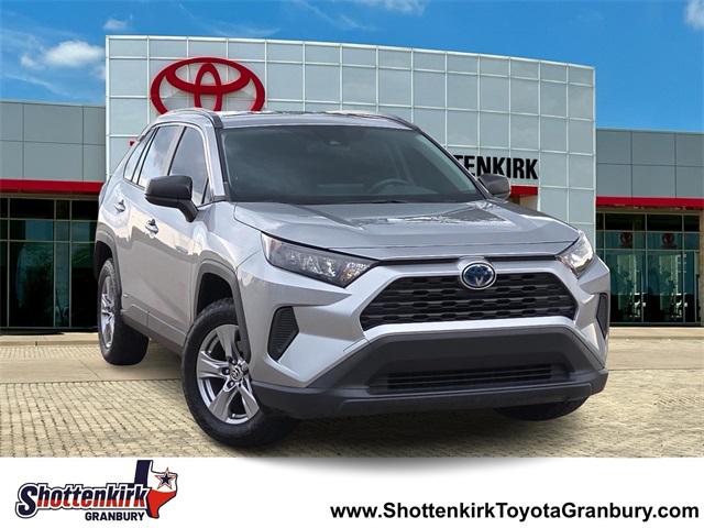 2022 Toyota RAV4 Hybrid LE