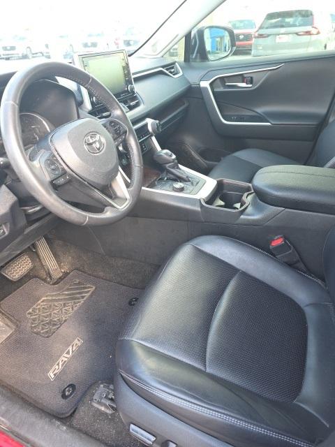 2020 Toyota RAV4 Limited