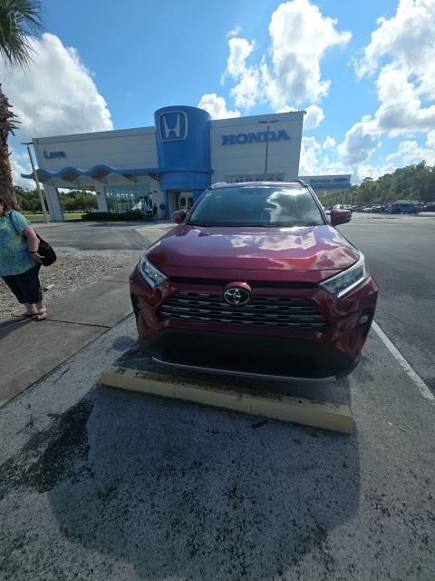 2020 Toyota RAV4 Limited