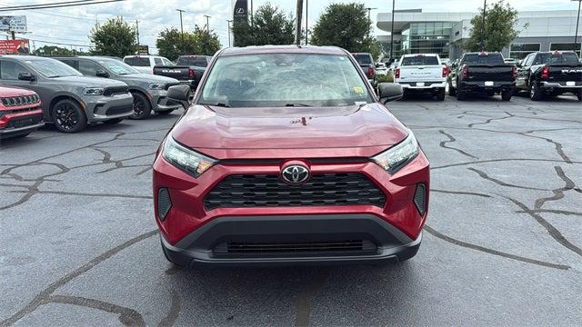 2022 Toyota RAV4 LE 2022 Toyota RAV4 LE