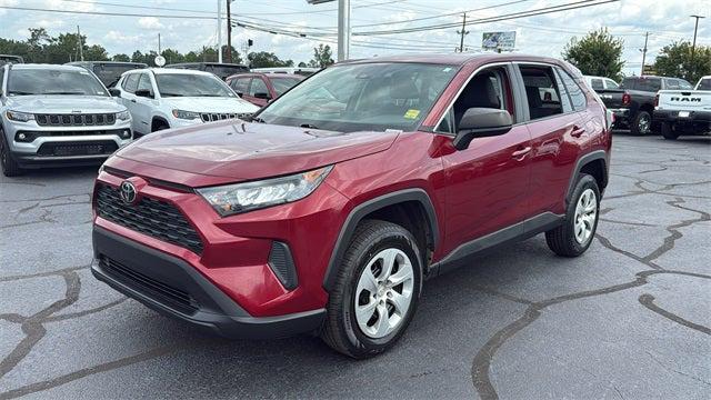 2022 Toyota RAV4 LE 2022 Toyota RAV4 LE