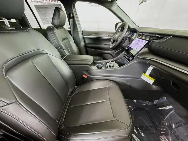 2025 Jeep Grand Cherokee Limited 4x4