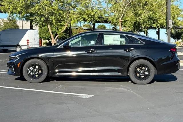 2026 Kia K5 LXS FWD
