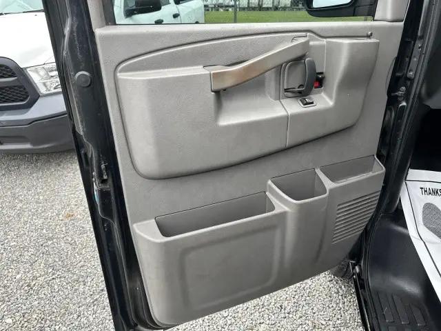 2017 Chevrolet Express Work Van