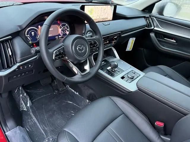 2025 Mazda CX-70 Premium Package