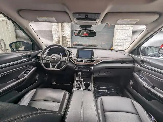 2020 Nissan Altima Platinum FWD