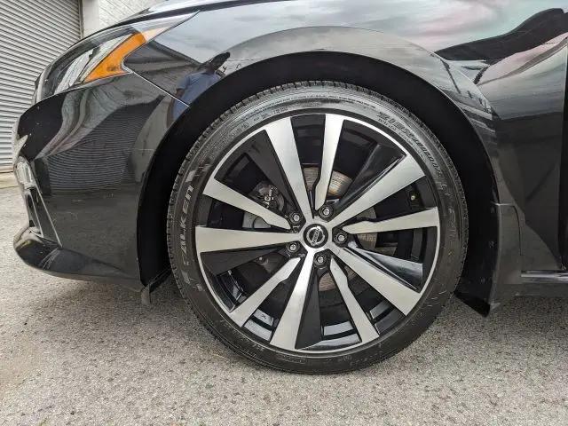 2020 Nissan Altima Platinum FWD