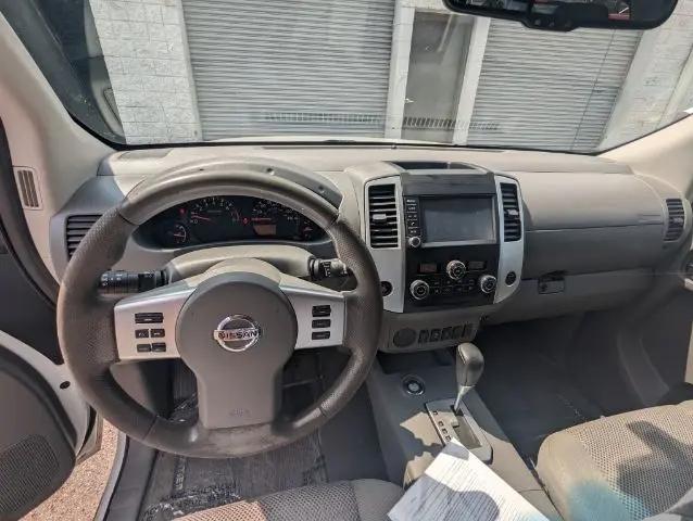 2021 Nissan Frontier Crew Cab SV 4x2