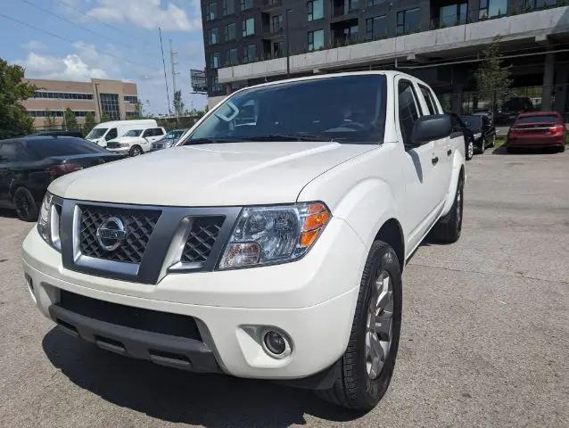 2021 Nissan Frontier Crew Cab SV 4x2