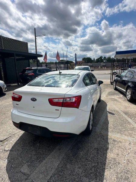 2013 Kia Rio LX