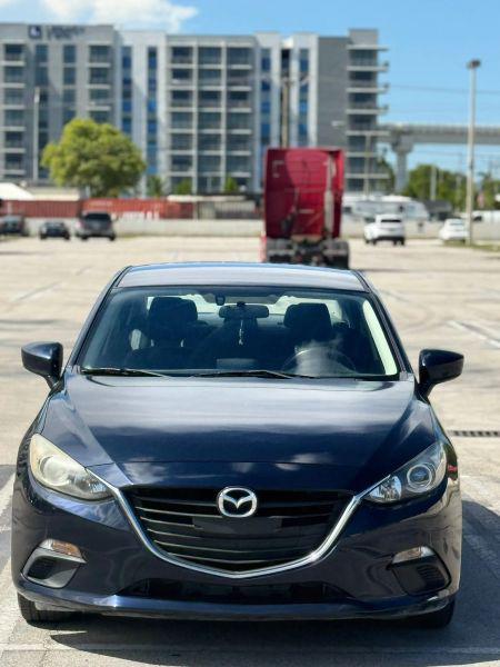 2016 Mazda Mazda3 i Sport
