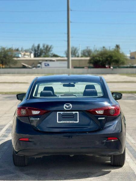 2016 Mazda Mazda3 i Sport
