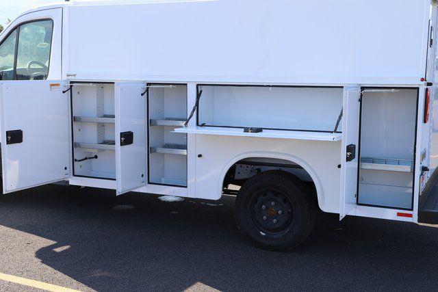 2025 Ford Transit Cutaway Base