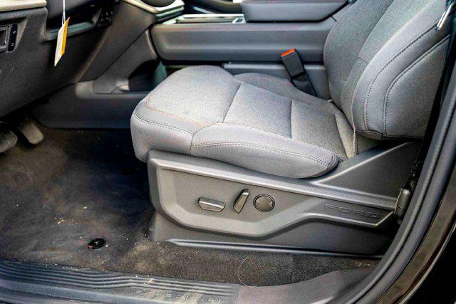 2025 Ford Expedition Active MAX