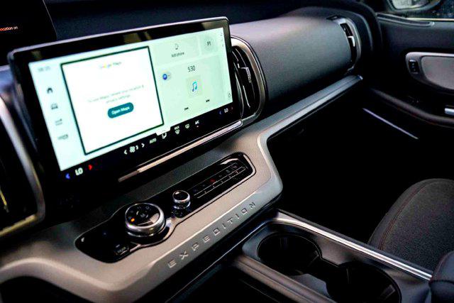 2025 Ford Expedition Active MAX