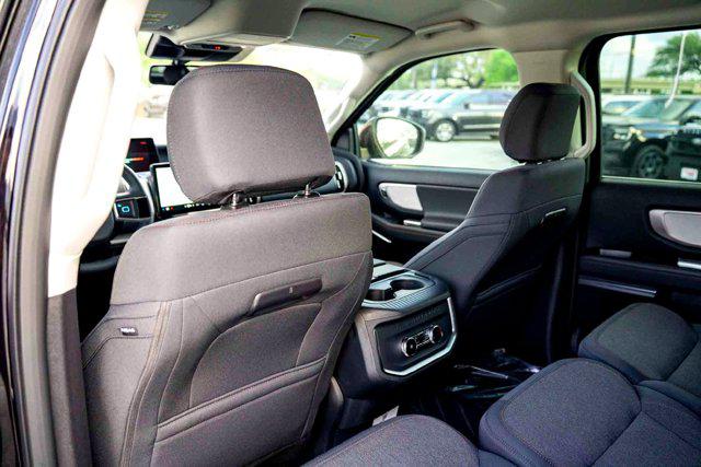 2025 Ford Expedition Active MAX