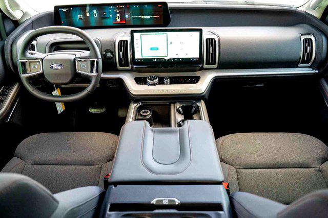 2025 Ford Expedition Active MAX