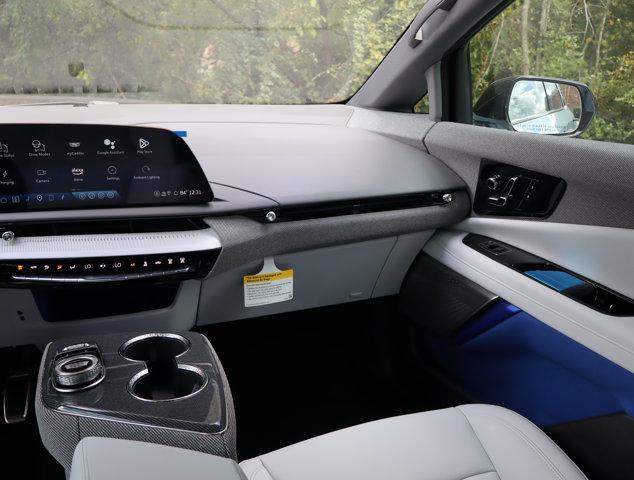 2025 Cadillac iQ Sport 1 AWD