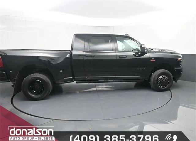 2026 RAM Ram 3500 RAM 3500 LARAMIE MEGA CAB 4X4 64 BOX 2026 RAM Ram 3500 RAM 3500 LARAMIE MEGA CAB 4X4 64 BOX