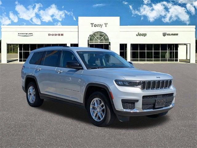 2023 Jeep Grand Cherokee L Laredo 4x2