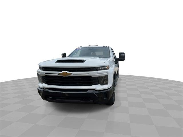 2024 Chevrolet Silverado 2500HD 4WD Crew Cab Standard Bed Custom 2024 Chevrolet Silverado 2500HD 4WD Crew Cab Standard Bed Custom