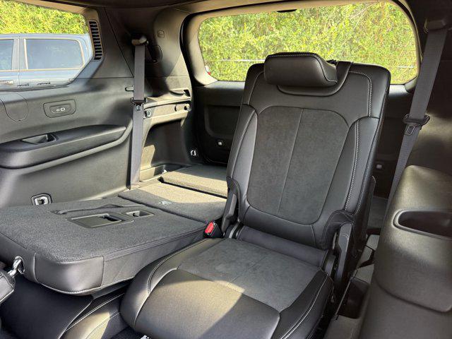 2025 Jeep Grand Cherokee L Altitude X 4x2