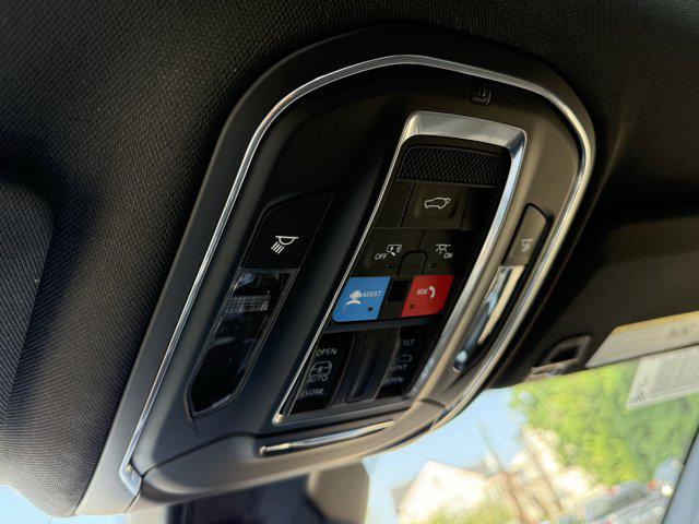 2025 Jeep Grand Cherokee L Altitude X 4x2