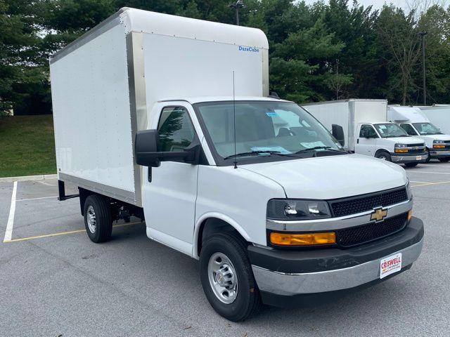 2025 Chevrolet Express Cutaway Work Van