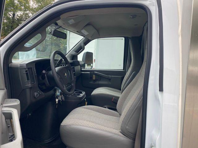 2025 Chevrolet Express Cutaway Work Van