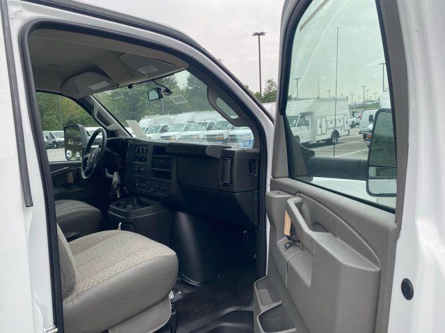 2025 Chevrolet Express Cutaway Work Van