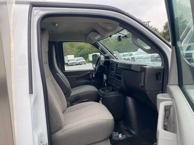 2025 Chevrolet Express Cutaway Work Van